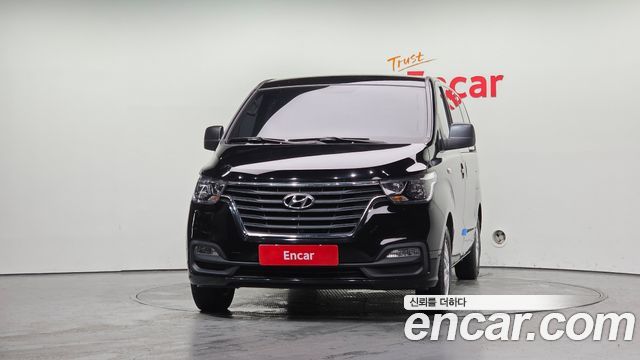 Hyundai Grand Starex Van 3-Seater Smart 2021 — фото 3