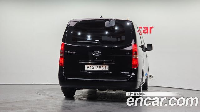 Hyundai Grand Starex Van 3-Seater Smart 2021 — фото 4