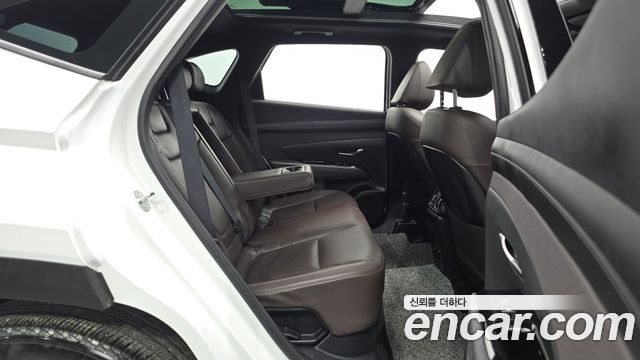 Hyundai Tucson Hybrid (NX4) HEV 1.6 2WD Inspiration 2024 — фото 12
