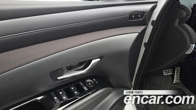 Hyundai Tucson Hybrid (NX4) HEV 1.6 2WD Inspiration 2024 — фото 41