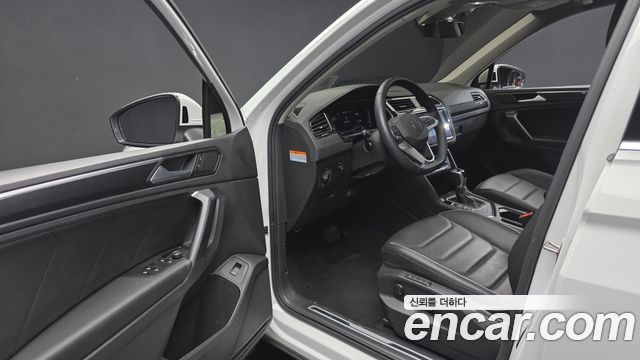 Volkswagen Tiguan (II) 2.0 TDI Prestige 2021 — фото 10