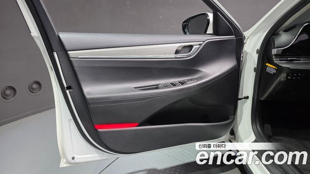 Hyundai Grandeur (IG) 2.5 Premium Choice 2020 — фото 24
