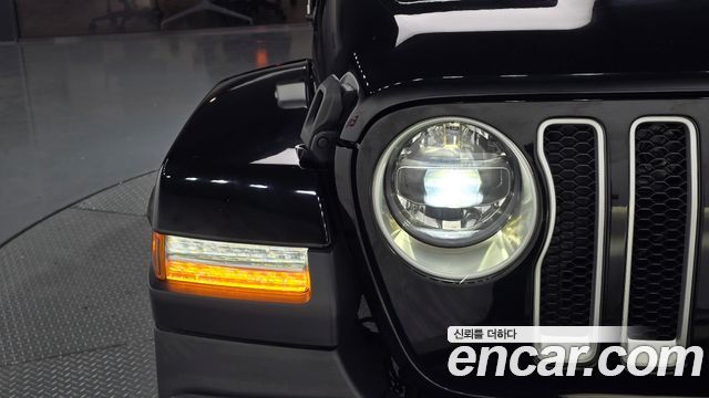 Jeep Wrangler (JL) 2.0 Overland Power Top 4Door 2022 — фото 28
