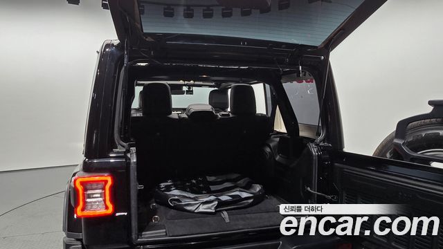 Jeep Wrangler (JL) 2.0 Overland Power Top 4Door 2022 — фото 37