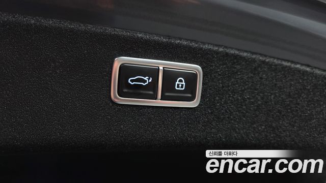 Genesis G80 (RG3) Gasoline 2.5 Turbo 2WD 2025 — фото 18
