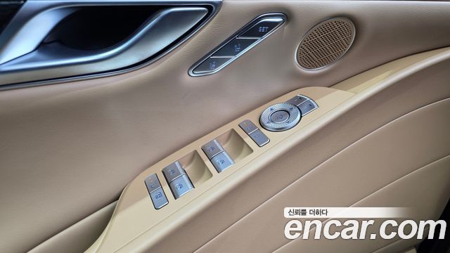 Genesis G80 (RG3) Gasoline 2.5 Turbo 2WD 2025 — фото 29