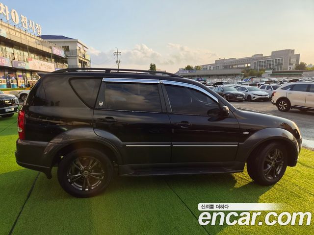 KG Mobility (SsangYong) Super Rexton 2WD RX4 High Deluxe 2011 — фото 3
