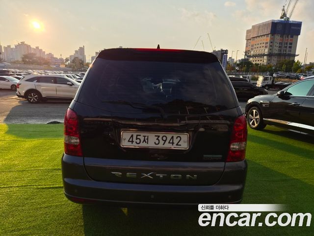 KG Mobility (SsangYong) Super Rexton 2WD RX4 High Deluxe 2011 — фото 4