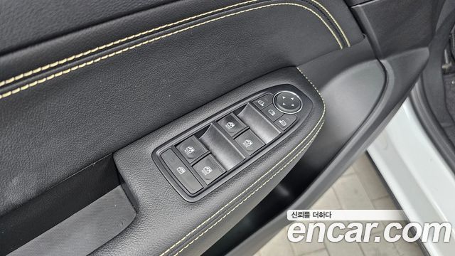 Renault Korea Arkana 1.6 E-TECH Techno 2025 — фото 15