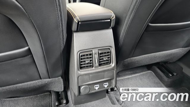 Renault Korea Arkana 1.6 E-TECH Techno 2025 — фото 30