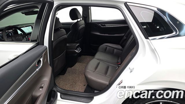 Hyundai Grandeur (IG) 3.0 LPi Premium 2022 — фото 16
