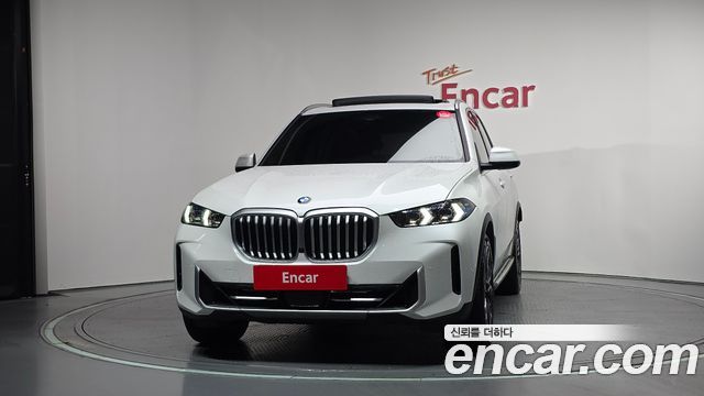 BMW X5 (G05) xDrive 40i xLine 2024 — фото 3