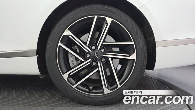 Genesis G80 (RG3) Gasoline 2.5 Turbo AWD 2026 — фото 21