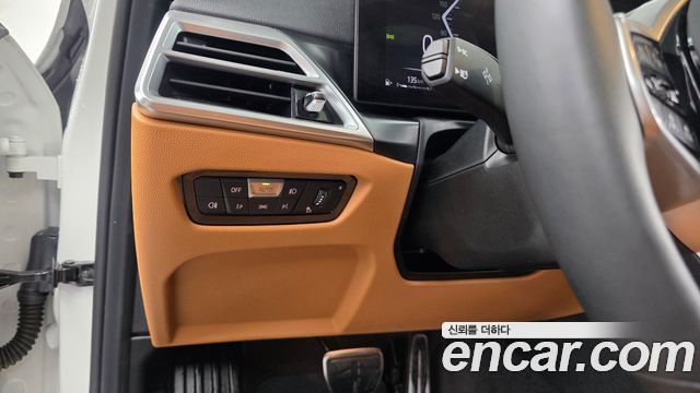 BMW 3 Series (G20) 320i M Sport 2025 — фото 16