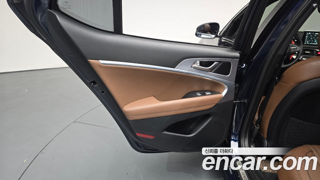 Genesis G70 2.0T Elite 2019 — фото 25