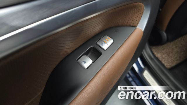 Genesis G70 2.0T Elite 2019 — фото 29
