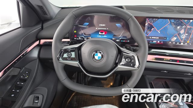 BMW 5 Series (G60) 520i 2025 — фото 16
