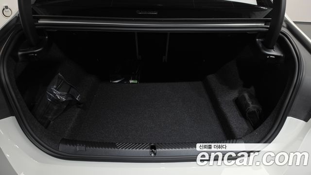 BMW 5 Series (G60) 520i 2025 — фото 33
