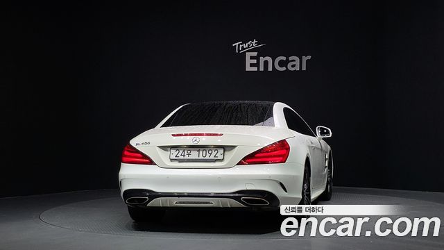 Mercedes-Benz SL-Class SL400 R231 2018 — фото 4