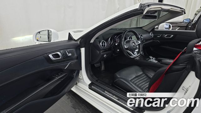 Mercedes-Benz SL-Class SL400 R231 2018 — фото 10