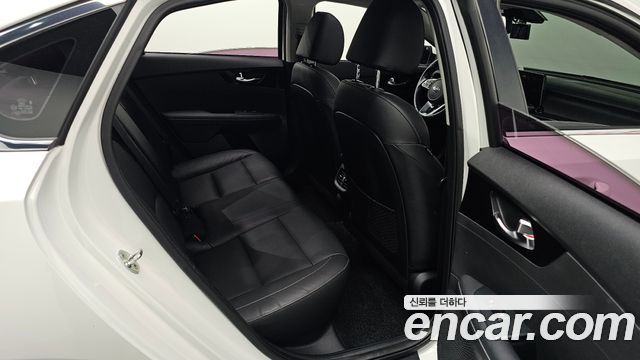 Kia K3 Noblesse 2019 — фото 10
