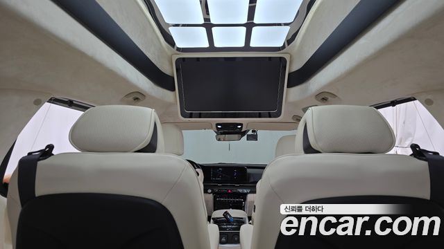 Kia Carnival (IV) Gasoline 9-seater Limousine(Special vehicle) 2021 — фото 22