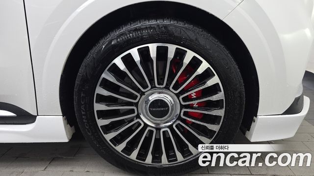 Kia Carnival (IV) Gasoline 9-seater Limousine(Special vehicle) 2021 — фото 27