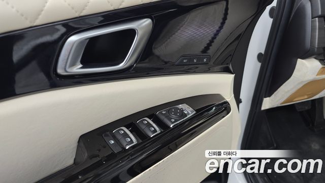 Kia Carnival (IV) Gasoline 9-seater Limousine(Special vehicle) 2021 — фото 33