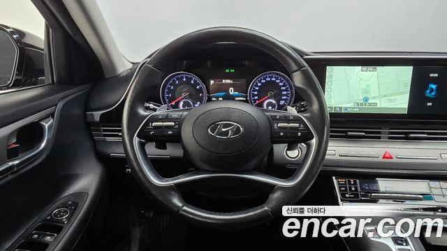Hyundai Grandeur (IG) 2.5 Premium 2022 — фото 17