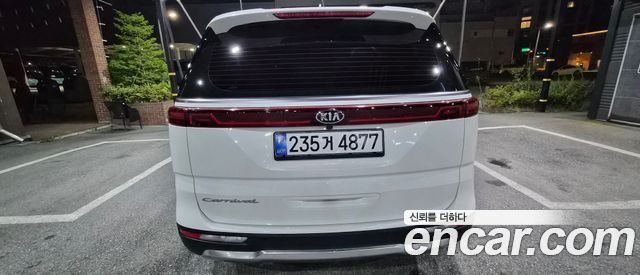 Kia Carnival (IV) Gasoline 9-Seater Noblesse 2021 — фото 4