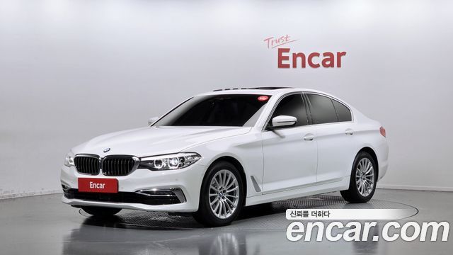 BMW 5 Series (G30) 520i Luxury
