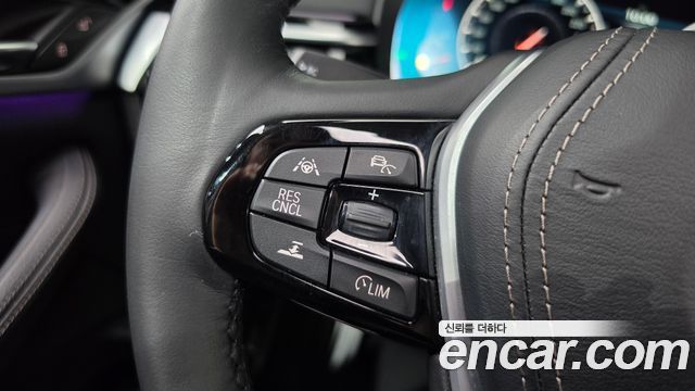 BMW 5 Series (G30) 520i Luxury 2019 — фото 19