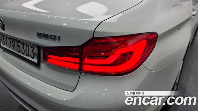BMW 5 Series (G30) 520i Luxury 2019 — фото 29