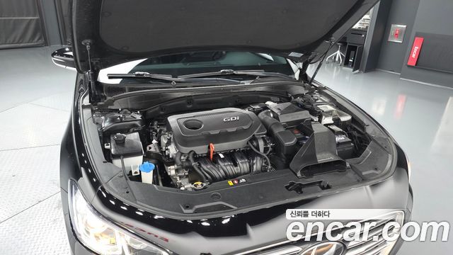 Hyundai Grandeur (IG) 2.4 Premium 2019 — фото 6