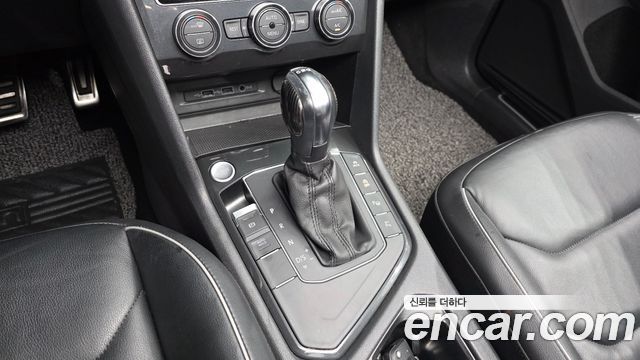 Volkswagen Tiguan (II) 2.0 TDI Prestige 2020 — фото 9