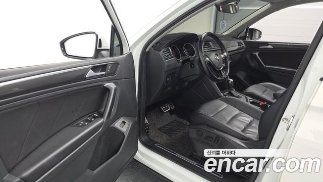 Volkswagen Tiguan (II) 2.0 TDI Prestige 2020 — фото 10