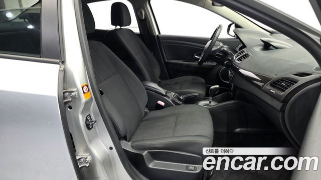 Renault Korea SM3 SE Plus 2013 — фото 11