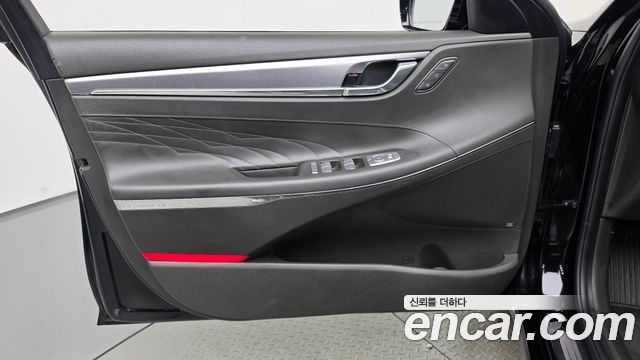 Hyundai Grandeur Hybrid (IG) Calligraphy 2023 — фото 30