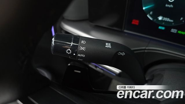Hyundai Santa Fe (MX5) HEV 1.6 2WD Calligraphy 2024 — фото 31