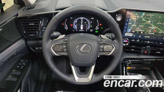 Lexus NX350h (II) Luxury 2026 — фото 12