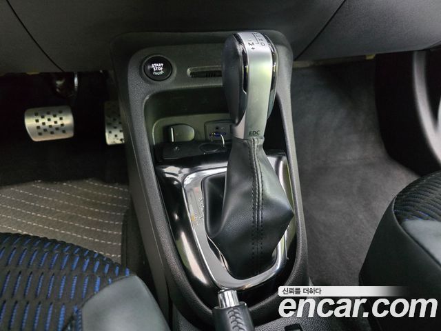 Renault Korea QM3 RE Signature 2017 — фото 9