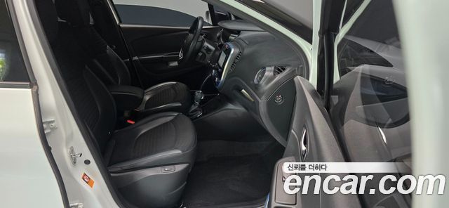 Renault Korea QM3 RE Signature 2017 — фото 19