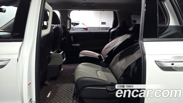 Kia Carnival (IV) HEV 9seater Nobless 2026 — фото 12