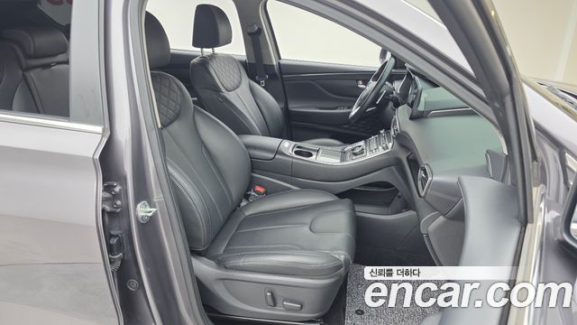Hyundai Santa Fe Diesel 2.2 2WD Exclusive 2023 — фото 11