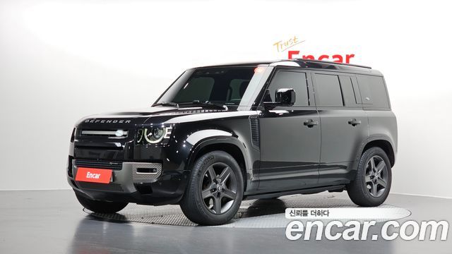 Land Rover Defender (L663) 110 P300 X-Dynamic SE 2022 — фото 1