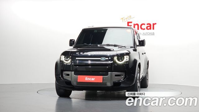 Land Rover Defender (L663) 110 P300 X-Dynamic SE 2022 — фото 3