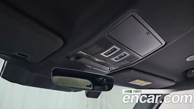 Land Rover Defender (L663) 110 P300 X-Dynamic SE 2022 — фото 18