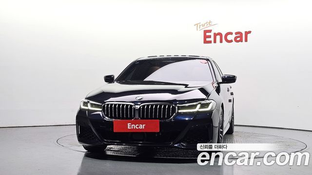 BMW 5 Series (G30) 520i M Sport 2022 — фото 3