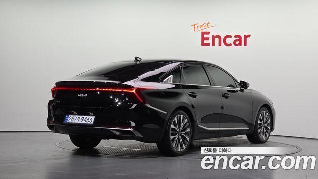 Kia K8 2.5 Gasoline 2WD Noblesse 2022 — фото 2