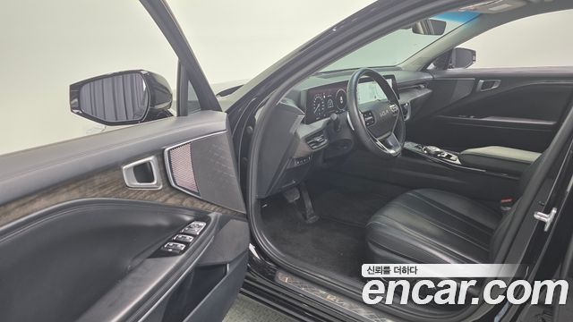 Kia K8 2.5 Gasoline 2WD Noblesse 2022 — фото 12